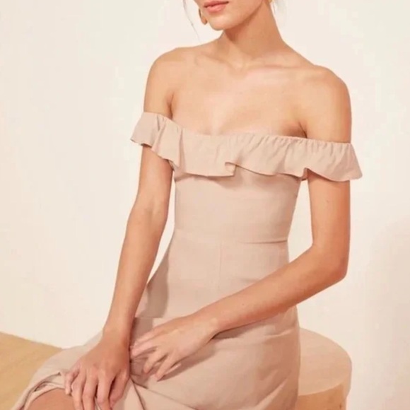 NWT Reformation Verbena Gown in Blush Size 0 - Picture 2 of 9